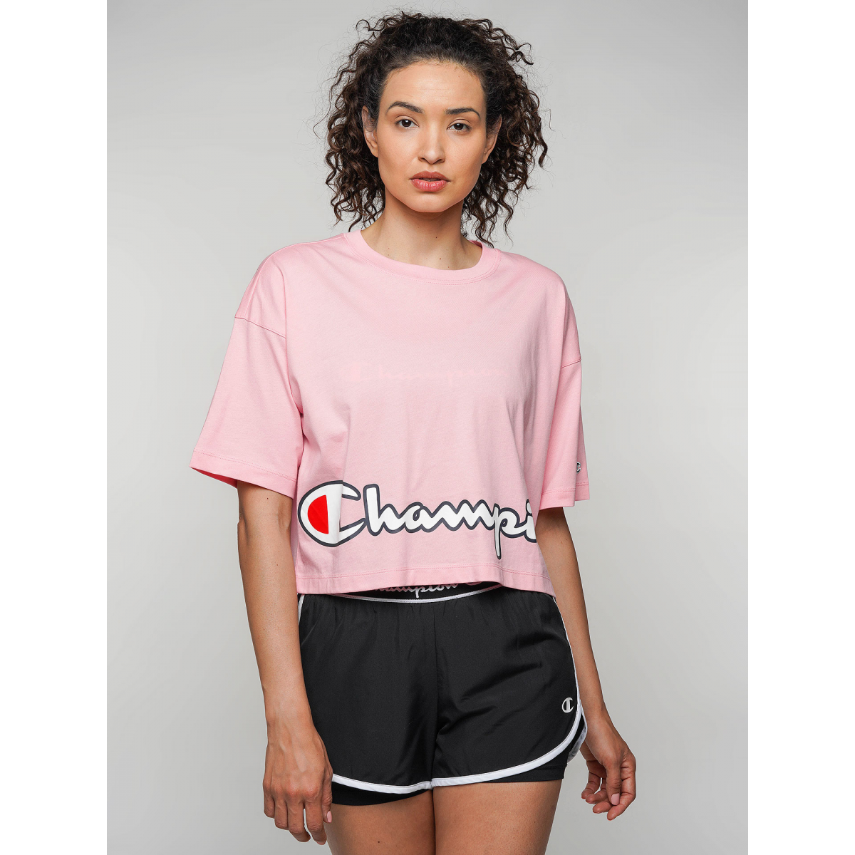 Champion script hotsell logo cropped tee