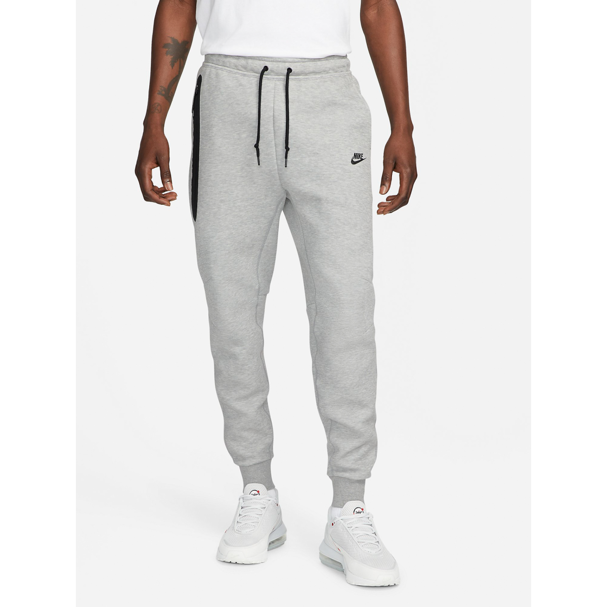 Tech fleece online trousers